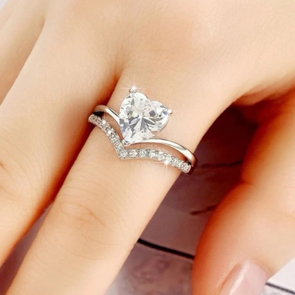 Radiant Heart-Shaped Cubic Zirconia Women's Ring - Picture 2 of 3